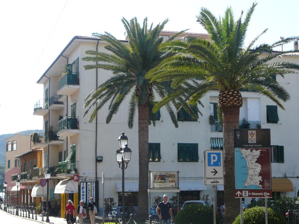 Affittacamere Vista Mare Porto Azzurro Exterior photo