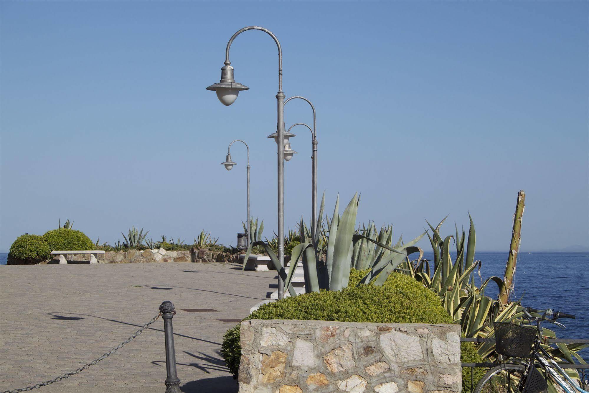 Affittacamere Vista Mare Porto Azzurro Exterior photo
